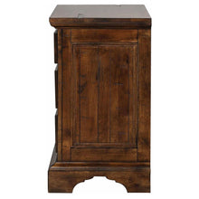 Elk Grove - 3-Drawer Nightstand - Vintage Bourbon