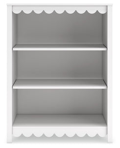 Hallityn - White - Bookcase