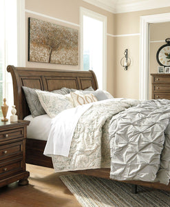 Flynnter - Sleigh Bedroom Set