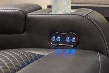 Fyne-dyme - Power Reclining Sofa With Adj Headrest