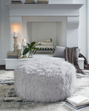 Galice - Oversized Ottoman