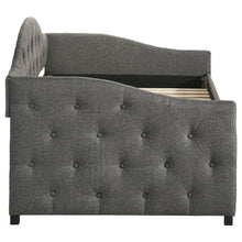 Sadie - Upholstered Daybed With Trundle