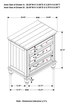 Avenue - 3-Drawer Nightstand