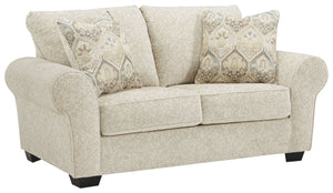 Haisley - Ivory - Loveseat