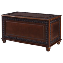 Finlay - Cedar Chest - Dark Tobacco