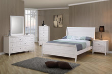 Selena - Sleigh Platform Bed