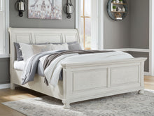 Robbinsdale - Sleigh Bed