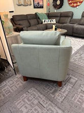 STORE SPECIAL - Palmer Ice Chair & Ottoman