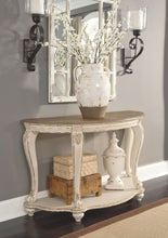 Realyn - White / Brown - Sofa Table